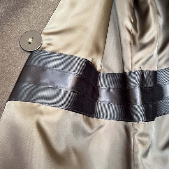 Brown woman’s pea coat size 4 perfect condition - Picture 9 of 9